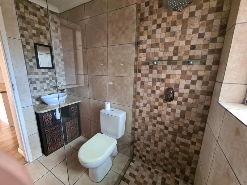 2 Bedroom Property for Sale in Tyger Valley Western Cape